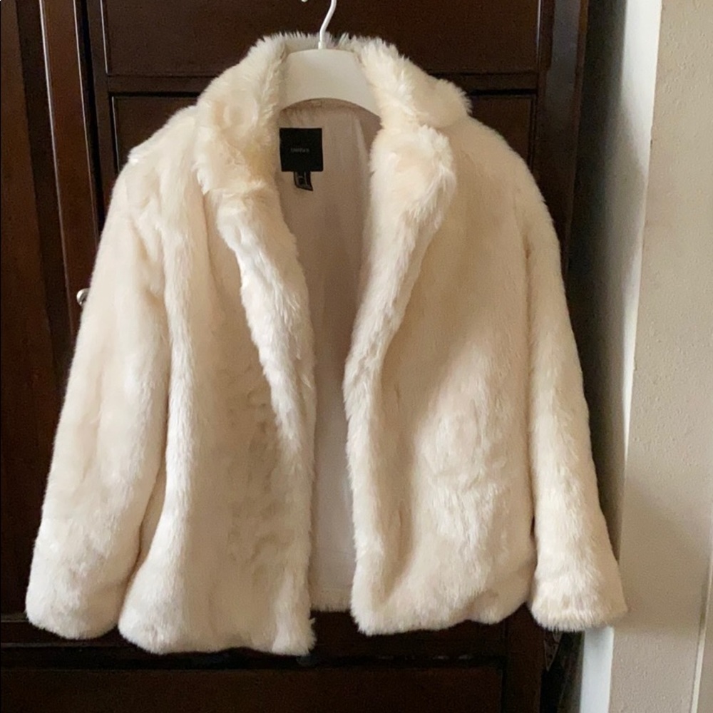 Forever 21 faux fur coat